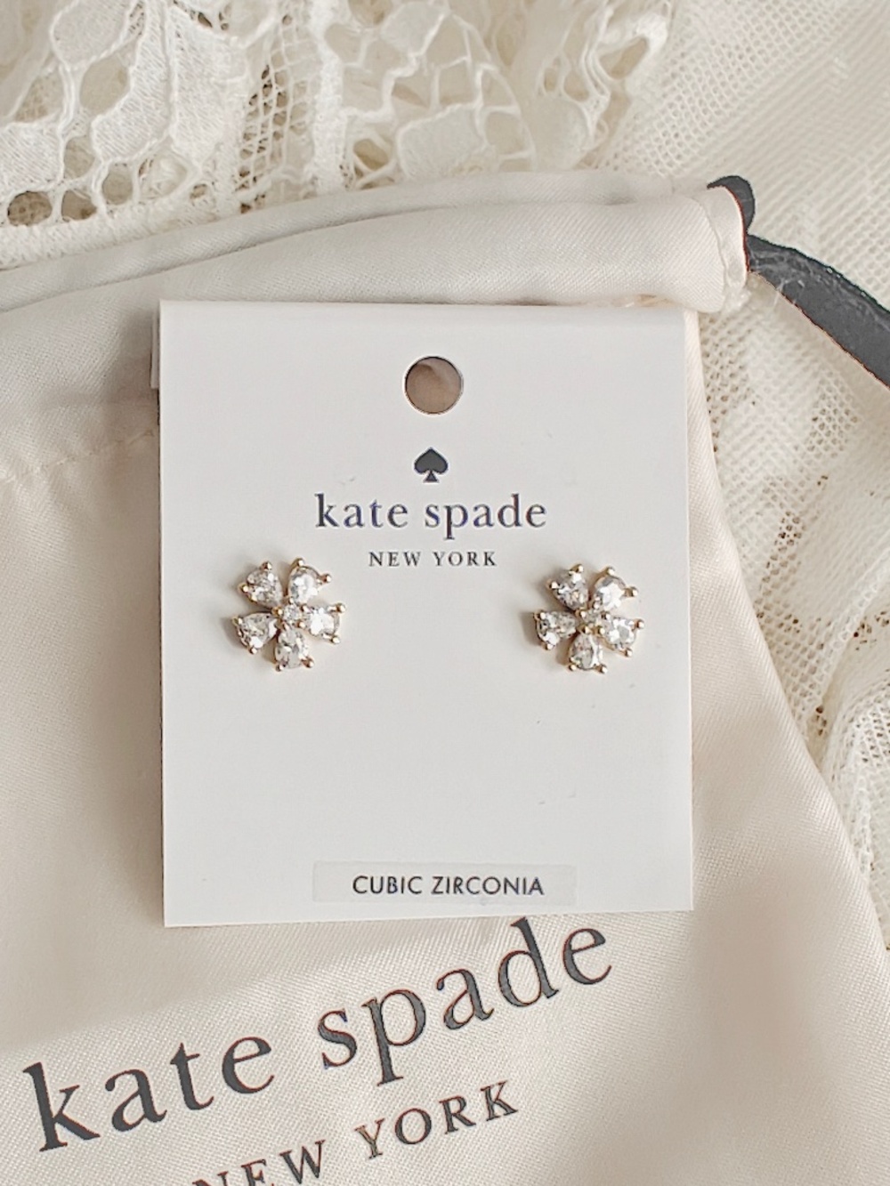 New KATE SPADE You're A Gem Flower Studs with dust bag KO969 $38